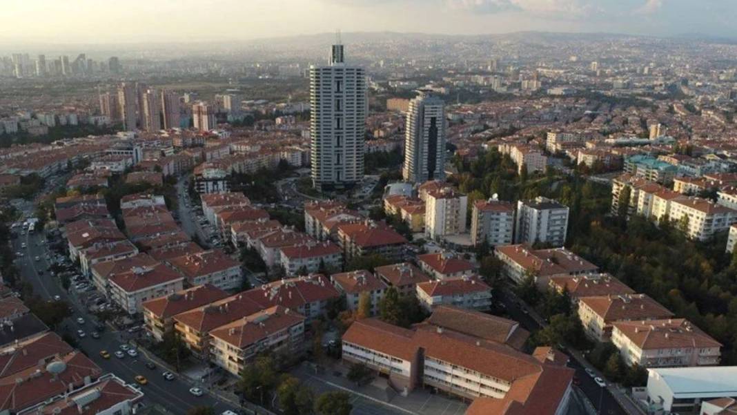 Sosyal medya bu ilanla yıkılıyor! Satılık ev ilanına öyle bir şey yazdılar ki: Okuyan dönüp bir daha baktı! 1